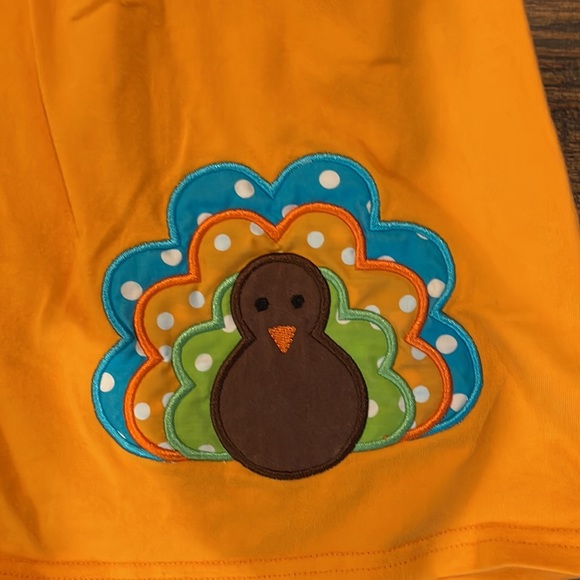Thanksgiving shirt with turkey size 3 - Picture 2 of 2